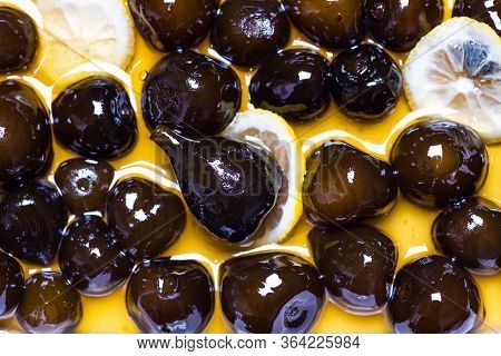 Sweet Bioled Figs With Lemon Background Pattern Top View