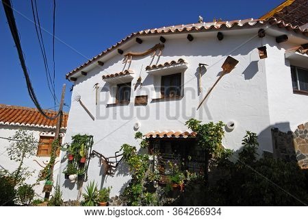 Unusual Village House In The White Village (pueblo Blanco), Macharaviaya, Costa Del Sol, Malaga Prov