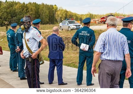 Obninsk, Russia - September 2019: Civil Defense Exercises. Police Officers Guard The Perimeter, Emer