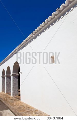 Ibiza Sant Mateu d Albarca San Mateo beyaz kilise Balear Adaları