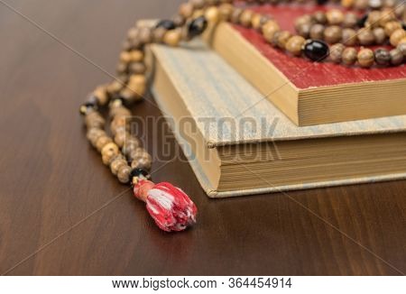 Ramadan, The Muslim Rosary
