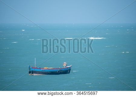 Daylight Boat Background Near Vivekananda Rock Memorial At Lakshadweep Sea, Kanyakumari, India