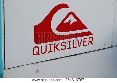 Bordeaux , Aquitaine / France - 02 15 2020 : Quiksilver Brand Exterior Sign Shop Store With Red Logo