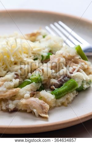 Czech risotto with chicken meat and green beans