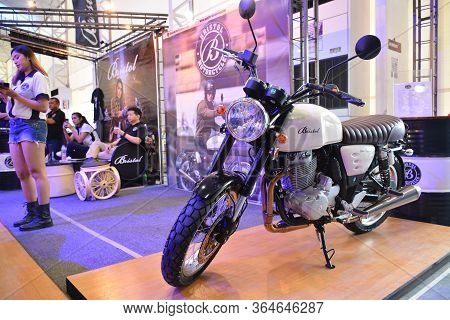 Pasig, Ph - March 9 - bristol Classic 400i Motorcycle At Ride Ph Motorcycle Show On March 9, 2019 In