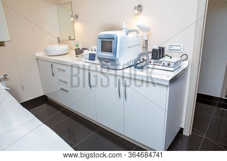 Optical Beauty Equipment Diode And Shr Machines . Beauty Salon Equipment Diode Laser Hair Removal Ma