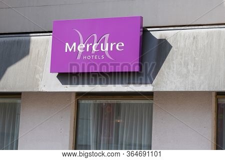 Bordeaux , Aquitaine / France - 09 18 2019 : Sign To Mercure Hotel In Street Building Facade