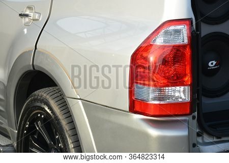 Pasig, Ph - Nov 17 - Mitsubishi Pajero Brake Light At Vapin Wheels Car Show On November 17, 2018 In 