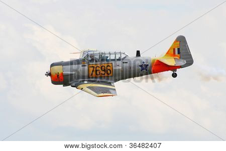 Plzeň, Česká republika - 25. srpna: Historický South African Air Force výcvik roviny (SAAF) Harvard M