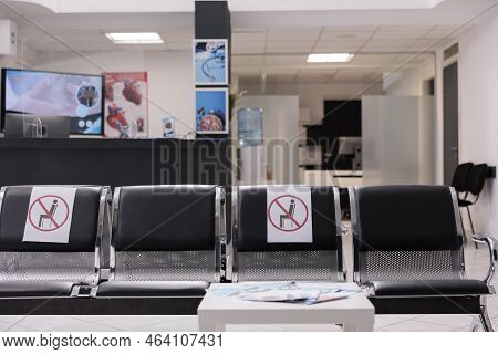 Solitaire Lobby Seats At Medical Center. Uncrowded Emergency Room Waiting Area At Modern Clinic. Emp