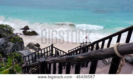 Praia em Tulum