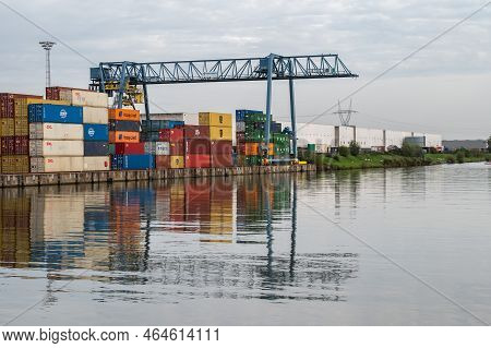 Zemst, Flemish Brabant Region, Belgium, 10 30 2022 - Cargo Containers And Industrial Crane At The Ha