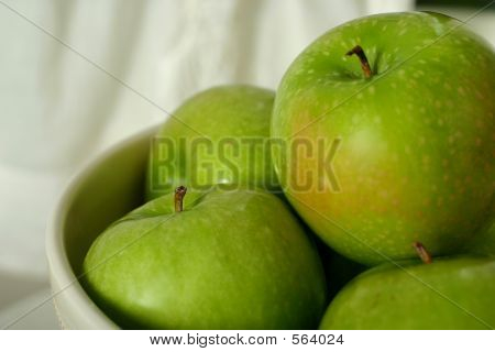 Maçãs