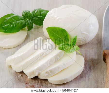 Mozzarella peyniri