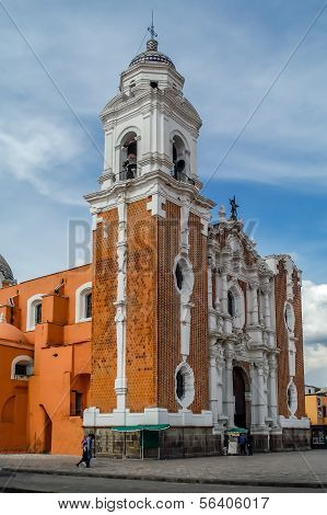 คริสตจักรใน Tlaxcala
