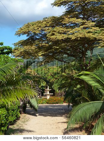 Park zone Le Domaine Les Pailles. Mauritius