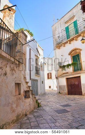 Alleyway. Noci. Puglia. Italy.