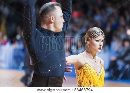 Minsk, Belarus-february 14,2015: Professional Dance Couple Of Divtsov Dmitrii And Gribkova Mariya Fr