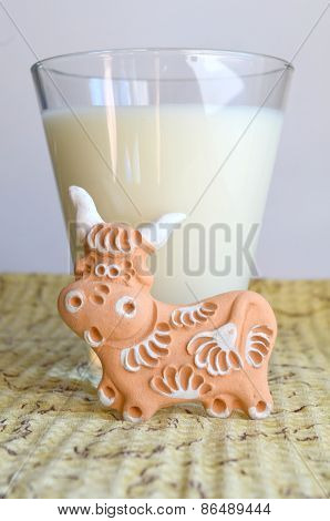 Milk and ceramic cow