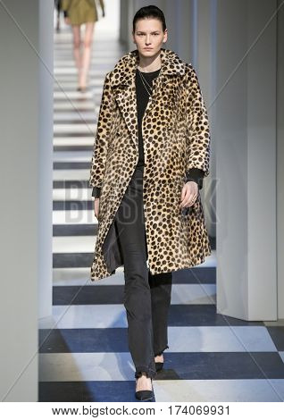 Rehearsal - Oscar De La Renta - Fall 2017 Collection