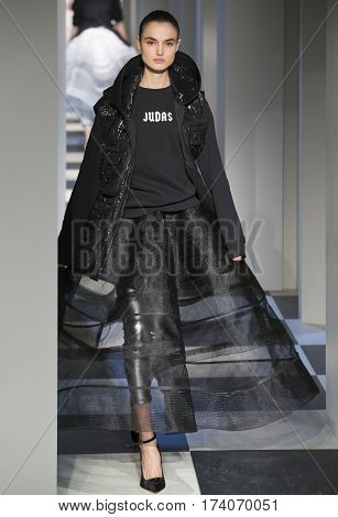 Rehearsal - Oscar De La Renta - Fall 2017 Collection