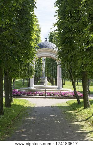 Gazebo with a fountain in the centre of the Park.