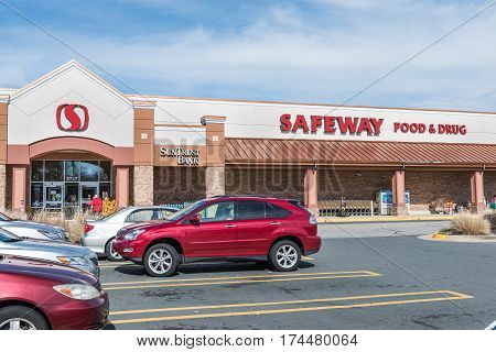 Burke USA - February 18 2017: Safeway food and drug store exterior