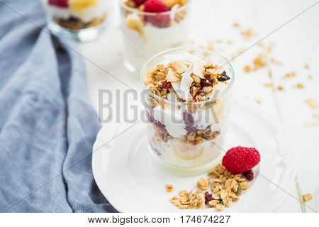 Healthy Energy-boosting Granola And Yogurt Breakfast