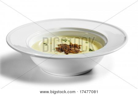 Bramborový krém polévka zdobená zelení a Tartufo Bianco (bílých lanýžů)