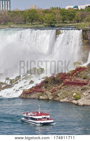 Beautiful Isolated Picture With A Ship And Amazing Niagara Waterfall