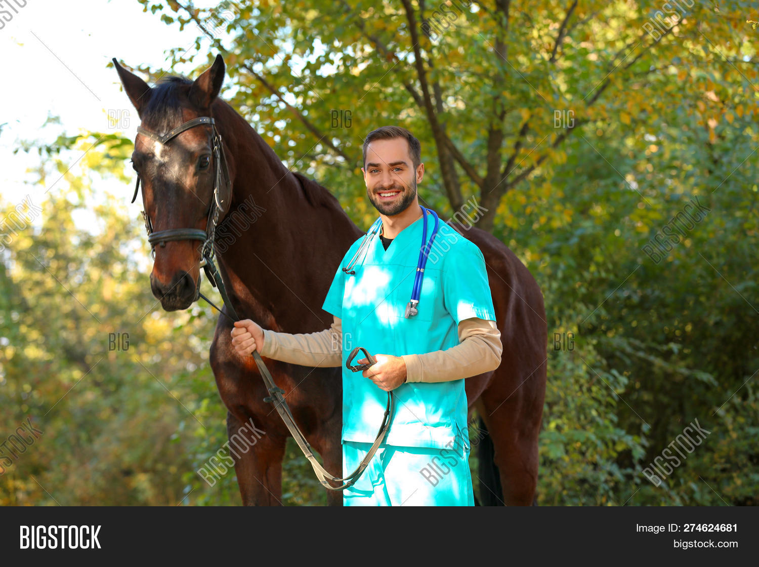 Veterinarian Uniform Image & Photo (Free Trial) | Bigstock
