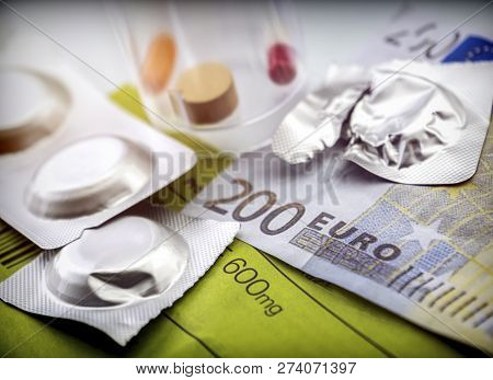 Pastilla Effervescent Next To Medication Daily On A Ticket Of 200 Euros, Concept Of Copayment Health