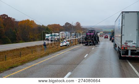 Cuba, Missouri - November 5, 2018 - Traffic Accident On Interstate 44 On A Rainy Day With Police And