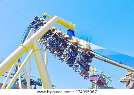 Tampa, Florida. October 25, 2018 Amazing Montu Rollercoaster  Having A Train With Open Cars That Mov