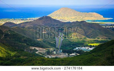 East Oahu Landscape, Pali Lookout To Ulupau Crater, Hawaii
