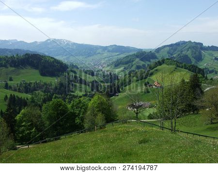 Pastures And Hills Of The Zürchersmühle Village - Canton Of Appenzell Ausserrhoden, Switzerland