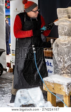 Ice Carving At Christkindlmarket