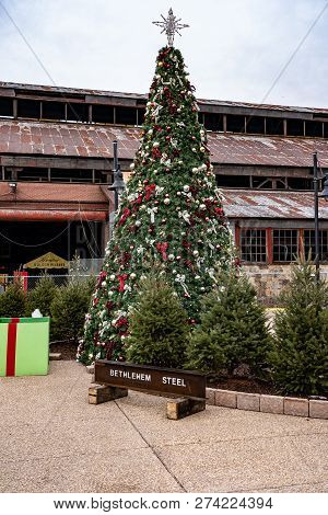 Giant Tree At The Christkindlmarket