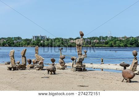 Remic Rapids Balanced Rock Sculpture Project, Ottawa, Ontario - July 7, 2018 - Horizontal, Shoreline