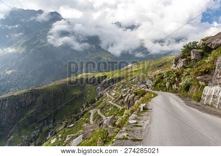 Zigzags Of The Road From Manali To Rohtang Pass. North India.