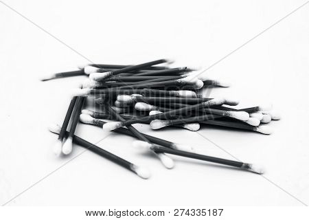 Pink Colored Cotton Coated Ear Buds Or Q-tips Isolated On White.
