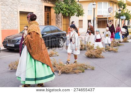 Oropesa Del Mar, Spain - January 13, 2018: Holiday Procession On Festival Of Saint Anthony In The St