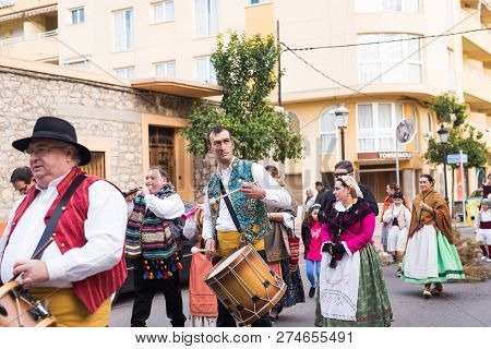 Oropesa Del Mar, Spain - January 13, 2018: Holiday Procession On Festival Of Saint Anthony In The St