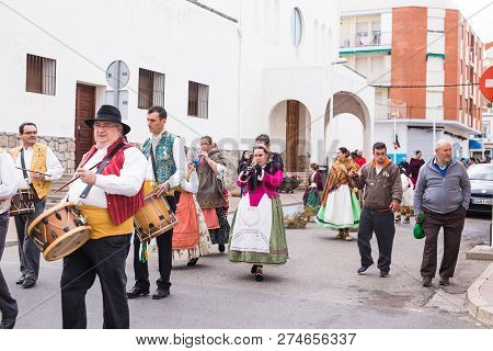 Oropesa Del Mar, Spain - January 13, 2018: Holiday Procession On Festival Of Saint Anthony In The St