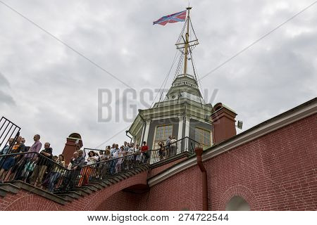 St. Petersburg, Russia - August 11, 2018: Flag Tower Of The Naryshkin Bastion With The Flag In The P
