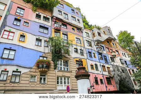 Hundertwasserhaus In Vienna, Austria