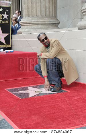 LOS ANGELES - NOV 19:  Snoop Dogg, Calvin Broadus Jr at the Snoop Dogg Star Ceremony on the Hollywood Walk of Fame on November 19, 2018 in Los Angeles, CA