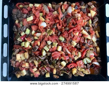 Freshly Baked Turkish Meat Food Turlu Mixed Vegetables With Cubed Meat On Tray