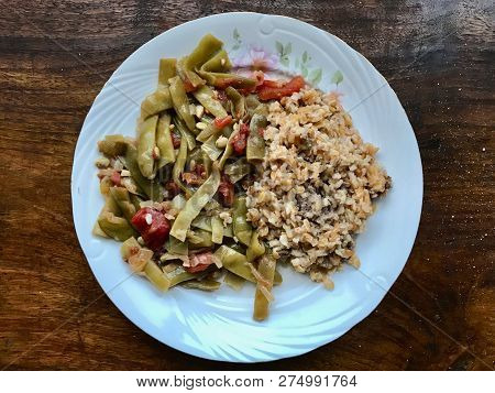 Turkish Food Green Beans With Olive Oil / Zeytinyagli Fasulye With Bulgur Rice Pilav Or Pilaf