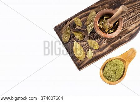 Erythroxylum Coca - Coca Leaves And Flour